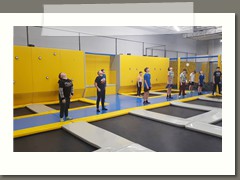 Wycieczka klas 6 do kina i Parku Trampolin