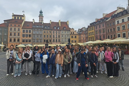 Wycieczka klas piątych do Warszawy