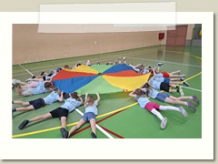 Na hali sportowej
